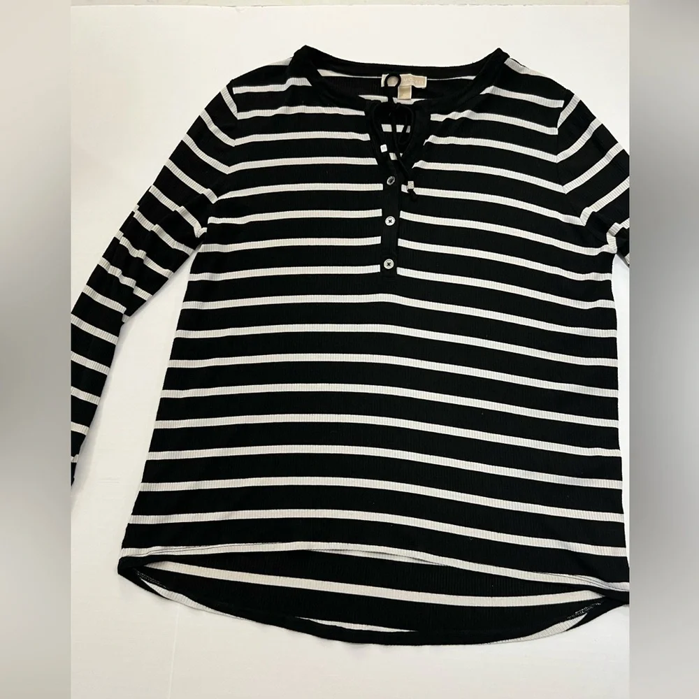 Black and White Striped Women's Top